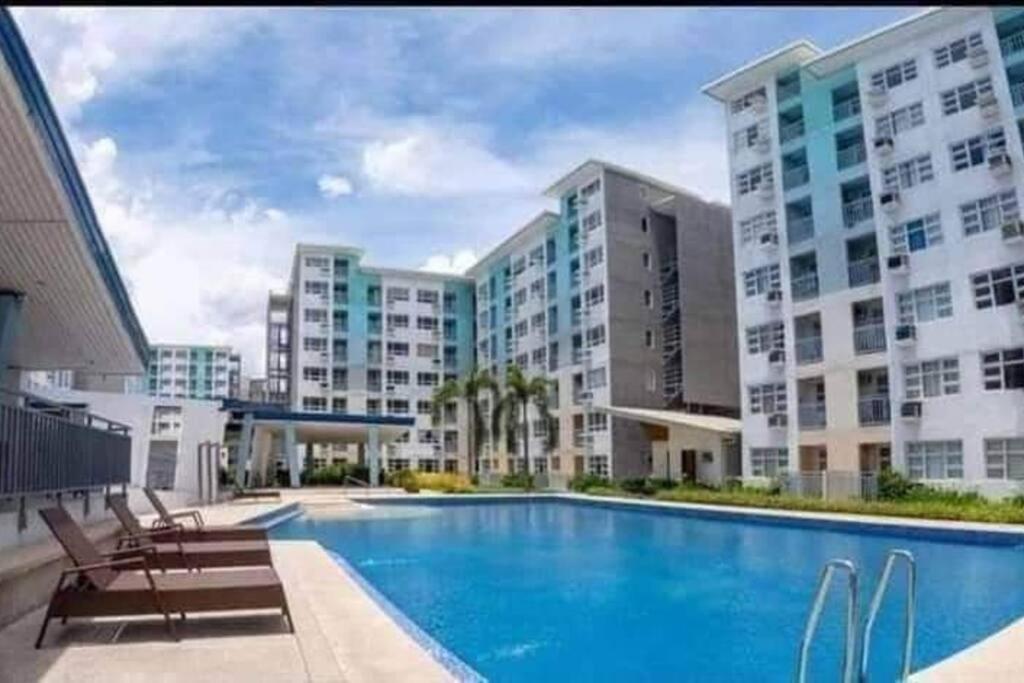 Davao City Condo Living Made Easy Lifestyle Екстериор снимка