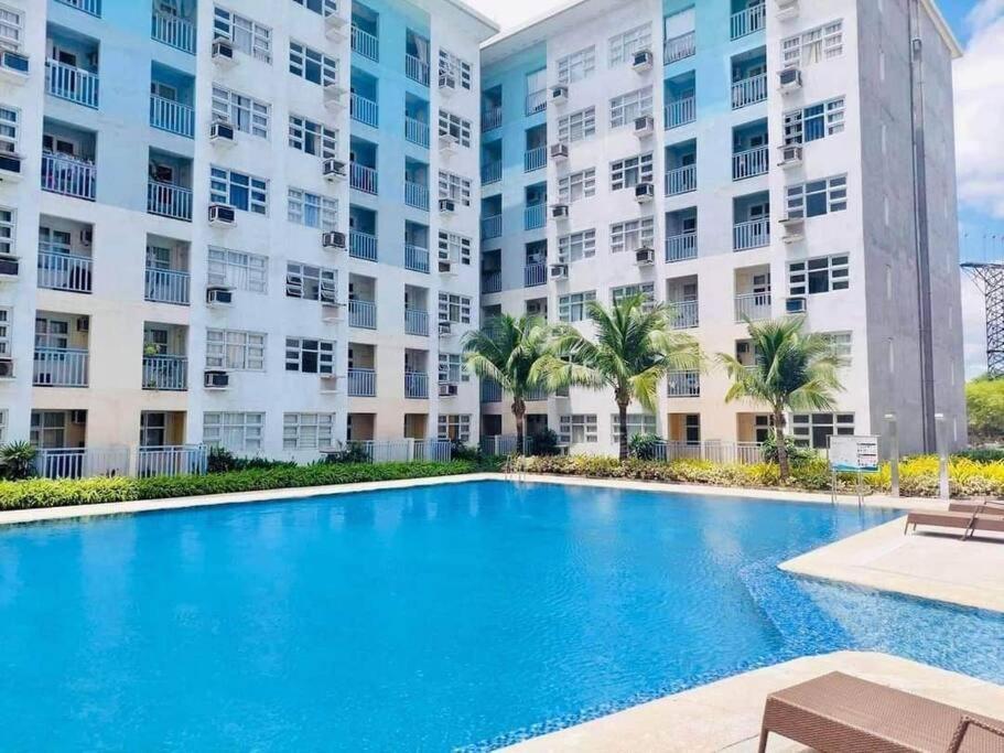 Davao City Condo Living Made Easy Lifestyle Екстериор снимка